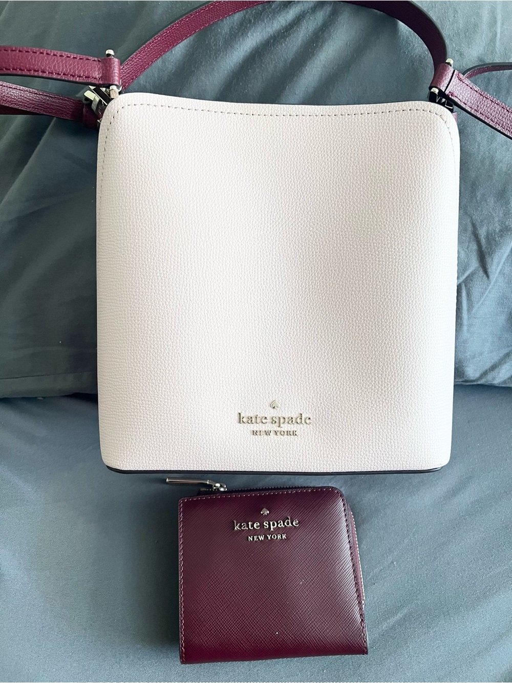 Kate Spade small Darcy bucket crossbody bag w/ matching wallet in light pink - Picture 1 of 14